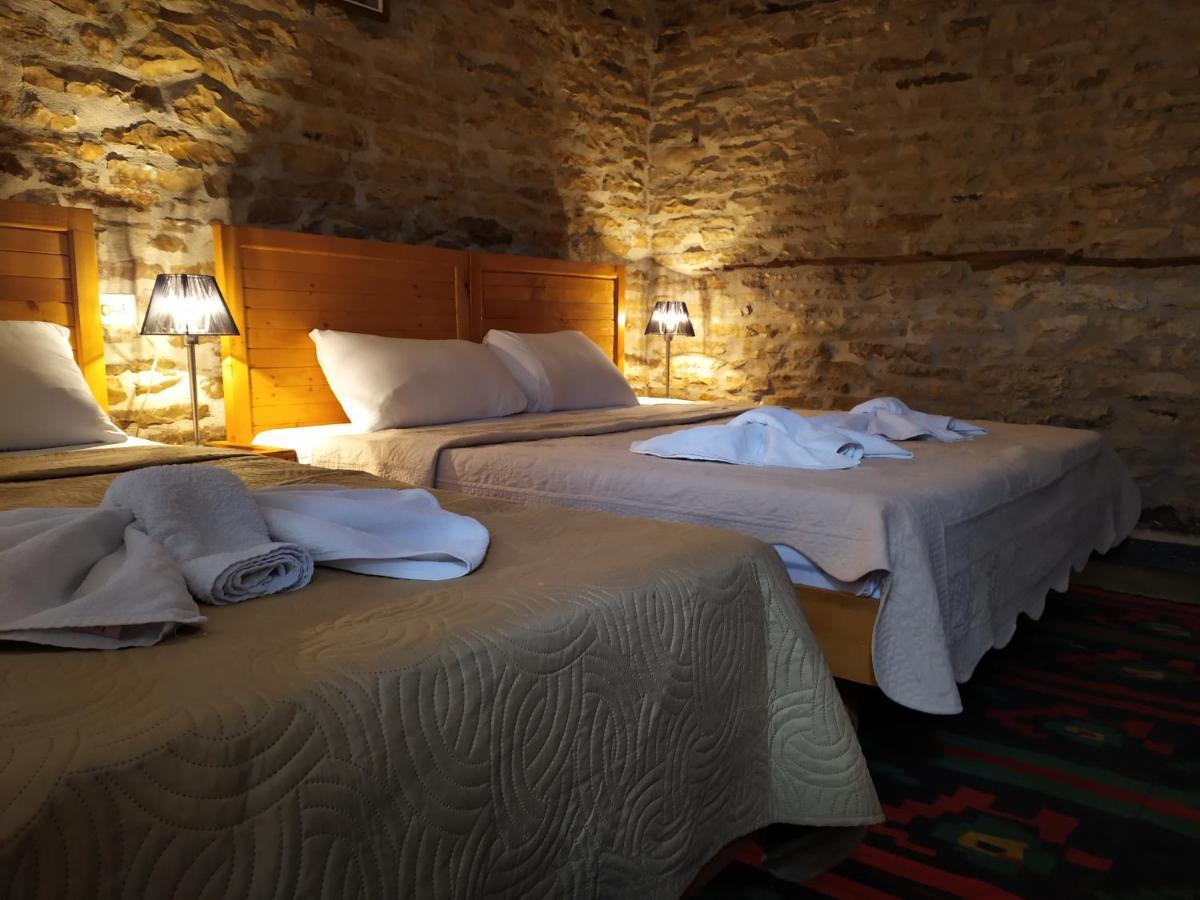 Guest House Salaria Gjirokastër 외부 사진